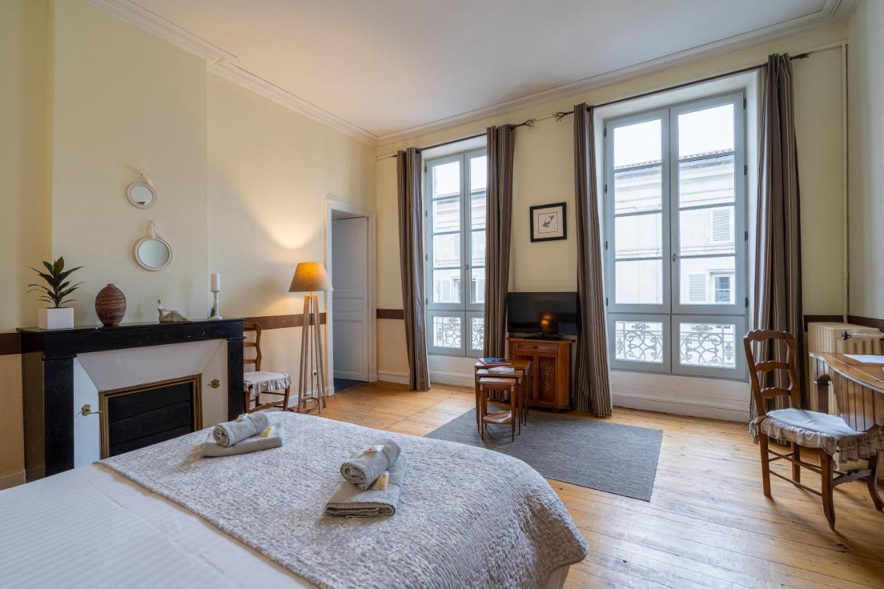 Bed and Breakfast H De Сюржер Экстерьер фото